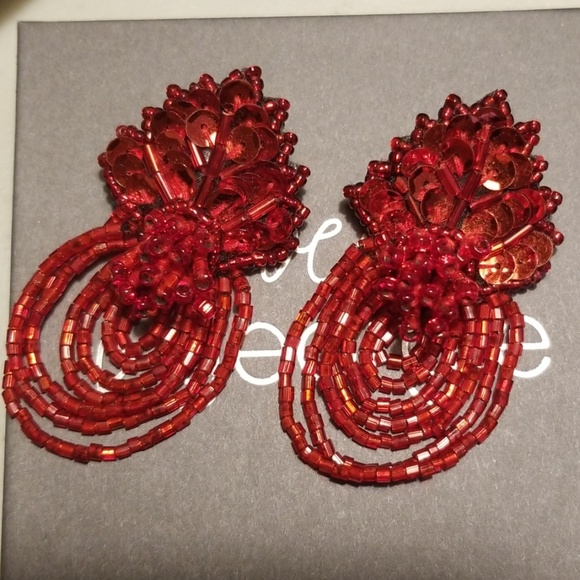 None Jewelry - 💖❤Leather and Beaded earrings.